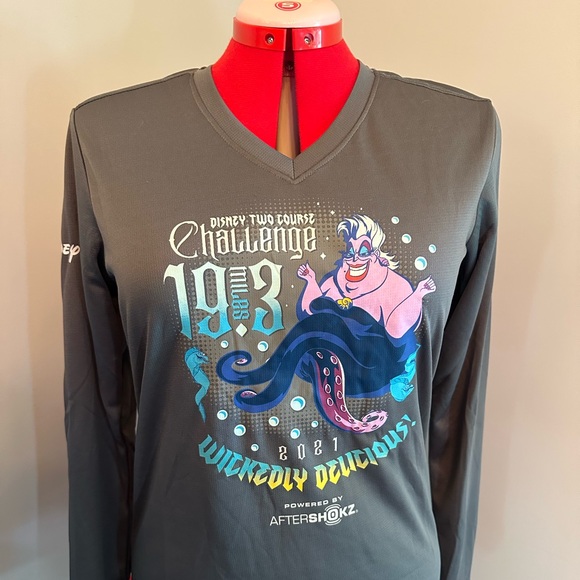 Disney Tops - Run Disney 2021 Wine‎ & Dine